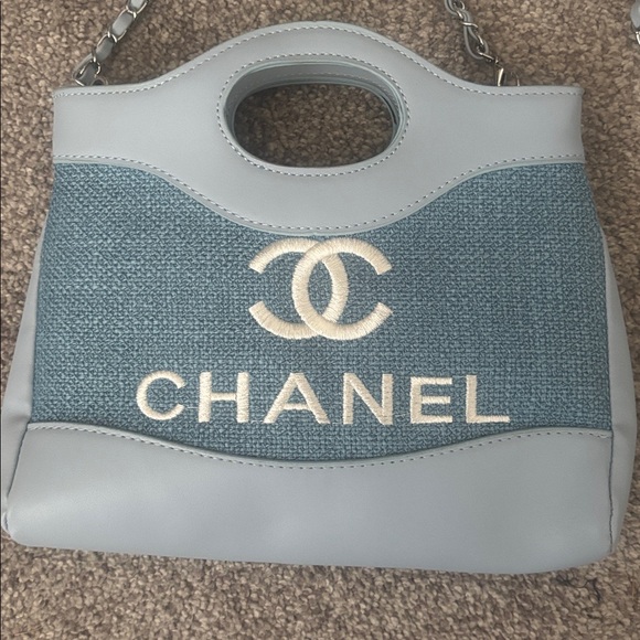 CC crossbody bag - Picture 2 of 8